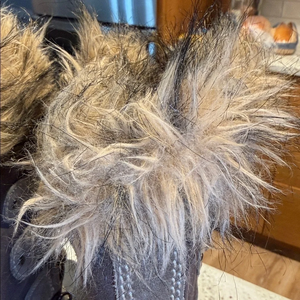 Sorrel Joan of Artic Fur-Lined Winter Boots - Wateroroof